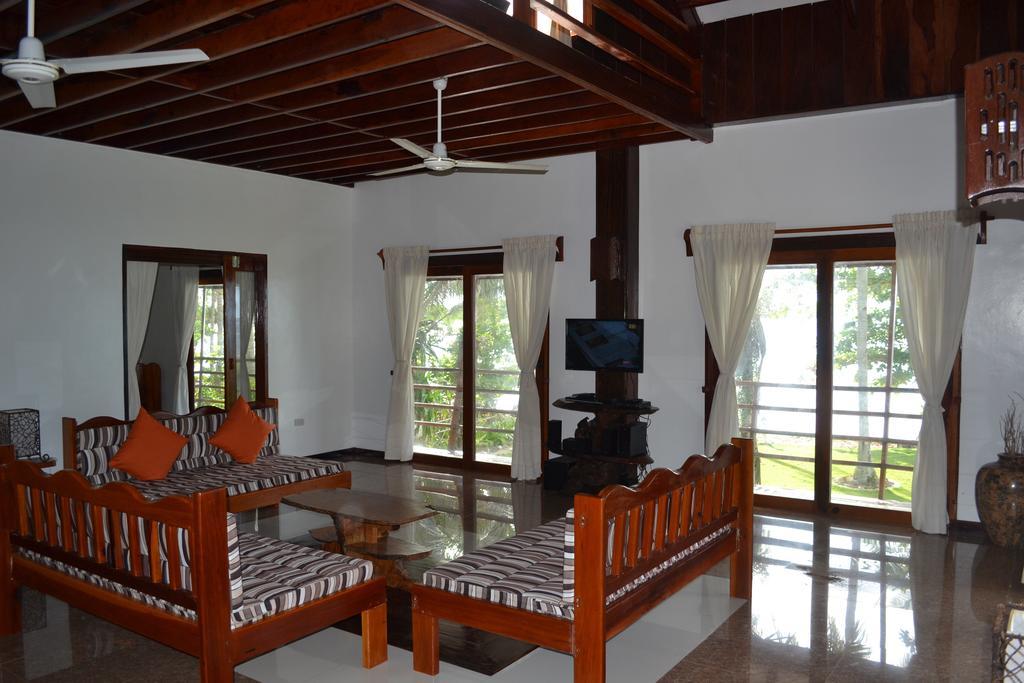Ocean 101 Beach Resort General Luna  Eksteriør bilde