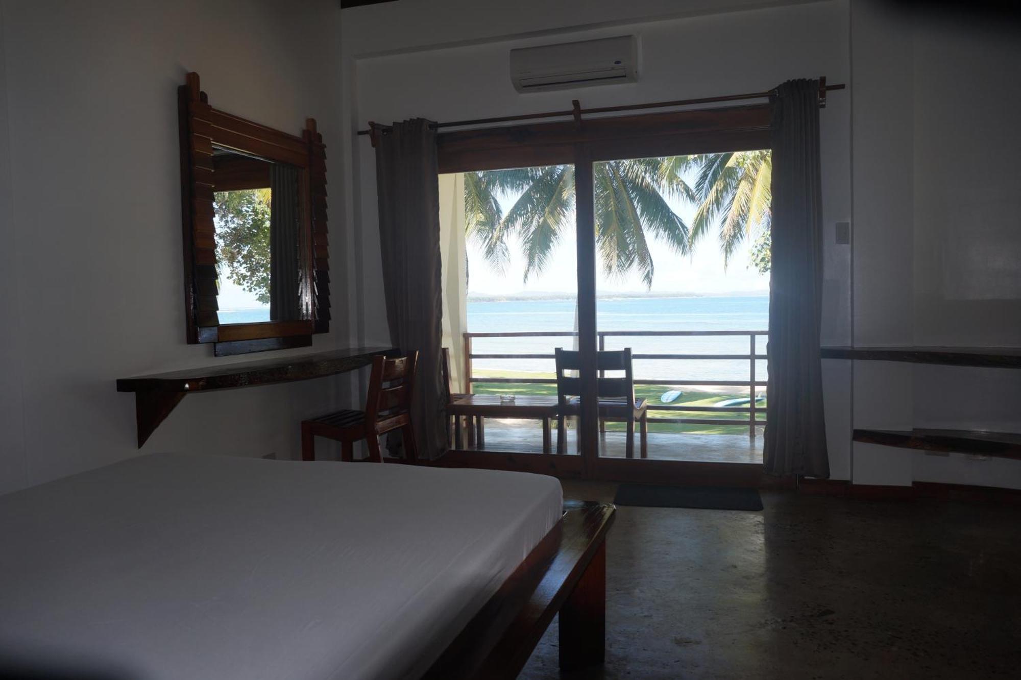 Ocean 101 Beach Resort General Luna  Eksteriør bilde